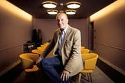 SRG-Generaldirektor Roger François Philippe de Weck (61), fotografiert Anfang Mai in einem Sitzungszimmer im Hauptbahnhof Zürich. (Bild: Ex-Press/Lucian Hunziker)