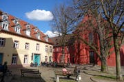 Freiburg Adelhauser Klosterplatz (Bild: Michael Sartorius)