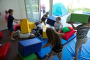 Das Betreuungsangebot in der Stadt Luzern wird ausgebaut. Auf dem Bild ist der Neubau für die Betreuung der Kinder im Schulhaus Geissenstein vom 31. August 2015 zu sehen. (Bild Dominik Wunderli)
