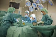 Blick in einen Operationssaal im Kantonsspital Stans. (Symbolbild: PD)