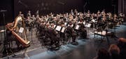 Das Blasorchester der Stadtmusik Luzern unter der Leitung von Hervé Grélat. (Bild: Nadia Schärli (Luzern, 23. September 2017))