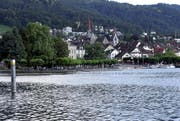 Das Ufer des Zugersees vor der Stadt Zug. (Bild: Werner Schelbert / Neue ZZ)