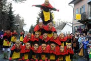 Viel Applaus gab es für die Pyramide der Löffinger Hexen. (Bild Ch. Bachmann/Neue SZ)