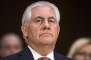 Rex Tillerson (64, Aussenminister): Die Ernennung des Exxon-Mobil-Chefs signalisiert, dass Trump es mit der Wiederannäherung an Russland ernst meint. Tillerson kennt den russischen Staatschef Wladimir Putin seit vielen Jahren. Der Texaner ist Träger eines russischen «Freundschaftsordens». In seiner Anhörung durch den Senat bezeichnete er Russland allerdings als «Gefahr». (Bild: EPA/JIM LO SCALZO)