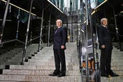 Urs Karli, Inhaber der Hotels Astoria, The Hotel und Renaissance in Luzern, wurde mit dem Lifetime Award ausgezeichnet. (Bild Maria Schmid)