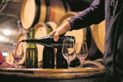 Der Genuss von Bioweinen ist längst keine ideologische Frage mehr. (Bild: Owen Franken/Getty)