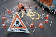 Die Umsetzung des Radroutenkonzepts sorgt bei Luzerner Parteien für Unmut. (Bild: Christian Beutler/Keystone)