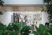 Blick in den neuen Fitnessraum im frisch sanierten Heim Unterlöchli. (Bild: Pius Amrein (Luzern, 14. August 2017))