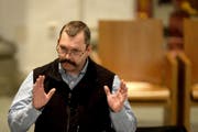 Kirchenratsvizepräsident Peter Vorwerk sagte, dass man der ganzen Welt zeigen wolle, wie das Problem «christlich» gelöst werden könne. (Bild: Keystone)
