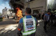 Demonstration auf dem Firmengelände von GM & S. (Bild: Pascal Lachenaud/AFP (La Souterraine, 15. Mai 2017))