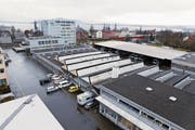 Der ZVB-Hauptstützpunkt soll an der Aa verbleiben. (Bild: Werner Schelbert (Zug, 21.Dezember 2015))