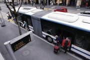 Mit dem Fahrplanwechsel führen die ZVB eine neue App ein. Bild: Werner Schelbert (Zug, 7. April 2016)