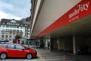 Die Firma Mobility sucht in Luzern einen neuen Standort. Im Bild der bisherige Hauptsitz an der Gütschstrasse. (Bild: Boris Bürgisser / Neue LZ)