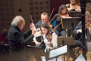 Academy-Orchester mit Heinz Holliger und Patricia Kopatchinskaja. (Bild: Priska Ketterer/LF (20. August 2017))