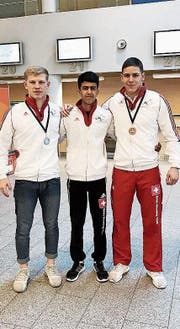 Christian Zemp (links) mit seinen Kollegen Maithem Abd al Sada und Damian von Euw. (Bild: PD)