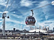 Stadt-Seilbahnen zur Entlastung der Strassen gibt es schon in vielen Städten – hier in London. Bild: Getty