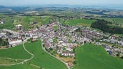 Die Berggemeinde atmet in finanzieller Hinsicht auf. (Bild: Stefan Kaiser (Menzingen, 1. Juli 2015))