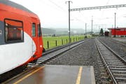 Blick vom Bahnhof Rothenthurm in Richtung Altmatt. (Bild: Bert Schnüriger / Neue SZ)