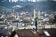 Auf die Talstation der Pilatusbahnen in Kriens soll eine neue Antenne. (Symbolbild) (Bild: Boris Bürgisser/LZ)