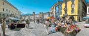Südliches Flair in Grossformat: Auf Locarnos Piazza Grande ist das ganze Jahr über ständig etwas los.