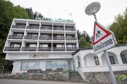 Im Hotel Löwen in Seelisberg werden Asylbewerber einquartiert. (Bild: Keystone / Urs Flüeler)