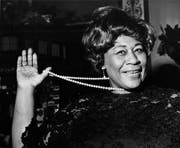 Ella Fitzgerald am 22. Februar 1968 im Carlton Theatre in London, (Bild: BOB DEAR (AP))