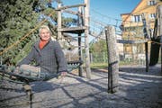 CVP-Einwohnerrätin Anita Burkhardt-Künzler auf dem Brunnmatt-Spielplatz. (Bild: Boris Bürgisser (Kriens, 19. Januar 2018))
