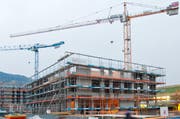 Im ersten Quartal 2016 stockte die Luzerner Wirtschaft – insbesondere Industriebetriebe verzeichneten eine schwache Nachfrage. Einzig im Baugewerbe war die Lage gut. (Symbolbild) (Bild: Philipp Schmidli / Neue LZ)
