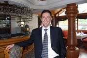 Giuseppe Lavuri, CEO der Lucerne Hotel Group, die das Hotel in Beckenried betreibt. (Bild: Rosemarie Bugmann/Neue NZ)