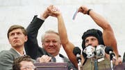 Boris Jelzin beim Putsch gegen Gorbatschow im Jahr 1991. (Bild: Peter Andrews/Reuters (Moskau, 22. August 1991))