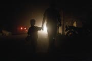 Der Vater entführte die Kinder, als sie dreieinhalb und fünf Jahre alt waren. (Bild: Ethan Welty/Getty)