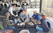 Ob für einen Kaffee oder ein Nachtessen: Das Restaurant am See bietet stimmige Atmosphäre. (Bild: Daniel Frischherz / Archiv)