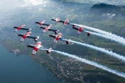 Kunstflugstaffel von Weltruf: Das PC-7 Team der Schweizer Luftwaffe. (Bild: VBS)