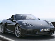 Wer einen Porsche Boxter kauft, kann diesen nach drei Jahren und 50'000 Kilometern für 58,2 Prozent des Listenpreises weiterverkaufen. Damit ist der Boxter laut Eurotax das wertbeständigste Auto. (Bild: Keystone/VICTOR JON GOICO)