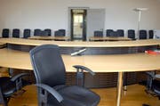 Das Obergericht und Verwaltungsgericht sollen nicht mehr von derselben Person geleitet werden. Im Bild: Der Gerichtssaal im Rathaus in Stans. (Archivbild/Markus von Rotz)