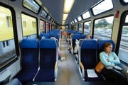 Die Kantone wollen mehr über Pendlerströme in den Hauptverkehrszeiten in Erfahrung bringen. (Archivbild Neue NZ/Urs Flüeler)