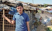 Bringt Kindern im Camp Englisch bei: der Lehrer Mohammed Ayaz. (Bilder: Ulrike Putz (8. November 2017, Kutupalong))