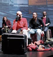 Das Exil-Ensemble aus geflüchteten Schauspielern. (Bild: Ute Langkafel)