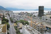 Entlang der Baarerstrasse können künftig Hochhäuser bis maximal 80 Meter gebaut werden. (Bild: Stefan Kaiser (11. Juli 2014))