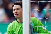 Marwin Hitz (Augsburg) ist einer der vier Schweizer Bundesliga-Keepern. (Bild: Keystone / Matthias Schrader)