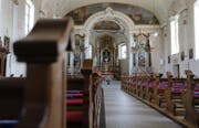 Innenraum der Kirche St. Matthias in Steinhausen. (Bild: Stefan Kaiser)