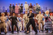 Mit dem Musical «Anything Goes» von Cole Porter lässt Sursee die swingenden 30er-Jahre wieder aufleben. (Bild: Roberto Conciatori)