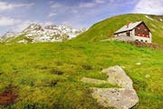 Die Vermigelhütte liegt auf einer Höhe von 2050 Metern auf der Alp Sunnsbiel in Andermatt. (Bild: pd)
