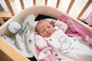 Erblickte in der Zentralschweiz 2018 als Erste das Licht der Welt: Anja Gabriel aus Ennetmoos. (Bild: Nadia Schärli (Stans, 2. Januar 2018))