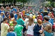 Ferienpass-Kinder bei der Eröffnung im Jahr 2014. (Bild: Archiv Neue LZ)
