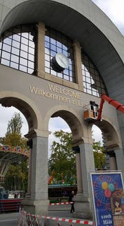 Ab dem 4. Oktober wird man am Torbogen in Luzern mit «Willkommen in Luzern» begrüsst. (Bild: Leserin Tatiana Röösli)