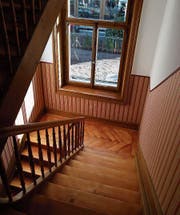 Im Inneren der Villa Staub wurde einiges renoviert, aber so, dass der ursprüngliche Charakter nicht verloren gegangen ist. (Bild: Stefan Kaiser (Zug, 24. Januar 2018))