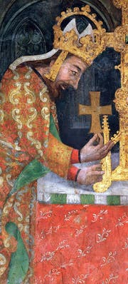 Karl IV., Kaiser des Heiligen Römischen Reiches, legt eine Reliquie in den Schrein. Darstellung von Nicholas Wurmser von Strassburg ca. 1361/61 - 1364. (Bild: Radovan Bocek, National Heritage Institute, Regional Office in Prague.)