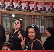 Der Sieger steht schon fest: Wählerinnen in der Hauptstadt Kairo. (Bild: Mohamed Hossam/EPA (26. März 2018))
