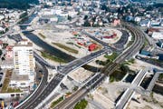 Blick auf die Baustelle 'Seetalplatz' im August dieses Jahres. (Bild: Philipp Schmidli / Neue LZ)